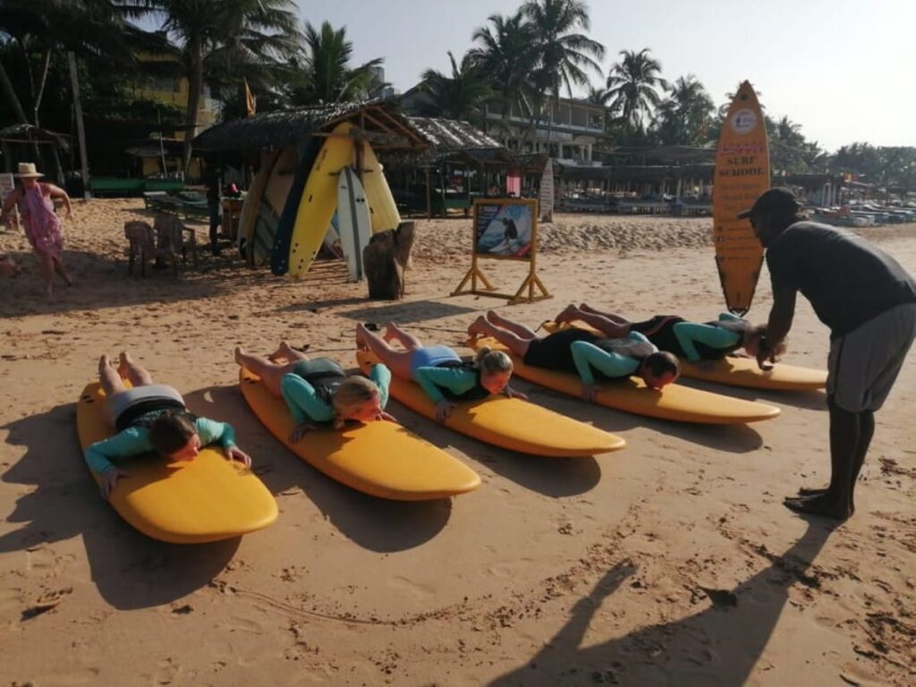Surfing Tour Hikkaduwa – photo 4