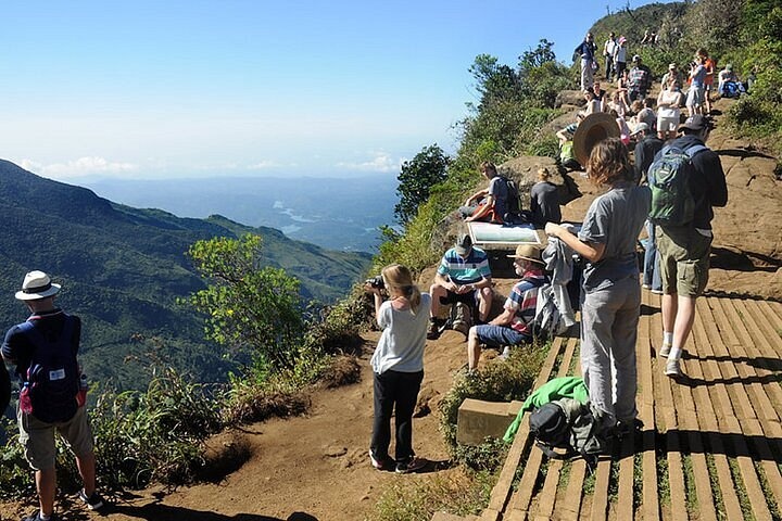 Horton plains Hiking Tour