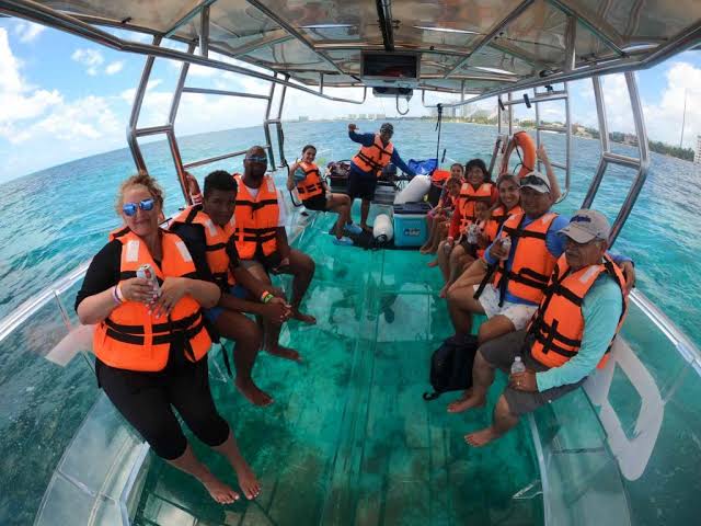 Trincomalee Glass Boat Tour