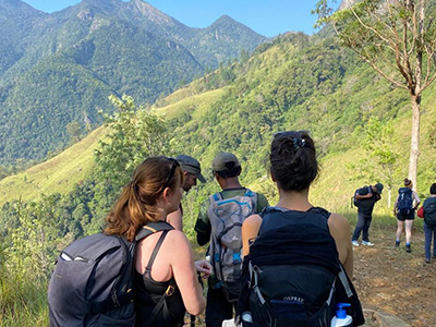 Hiking Knuckles Tour – photo 4