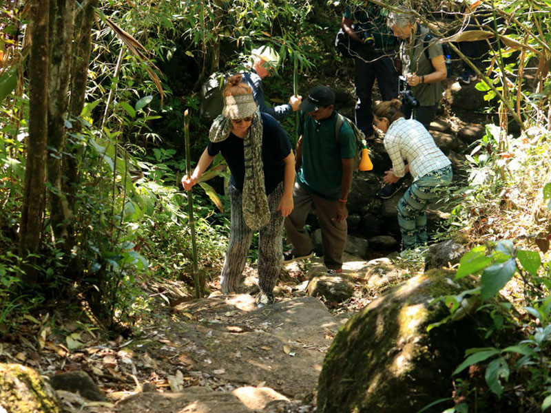 Hiking Knuckles Tour – photo 2